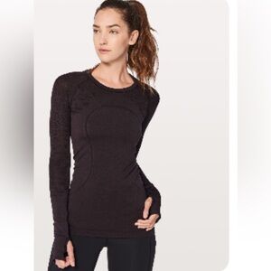 Lululemon swiftly crew